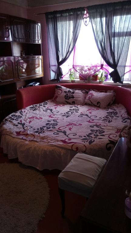 Apartment On Raisy Okipnoi 5 Kiev Dış mekan fotoğraf