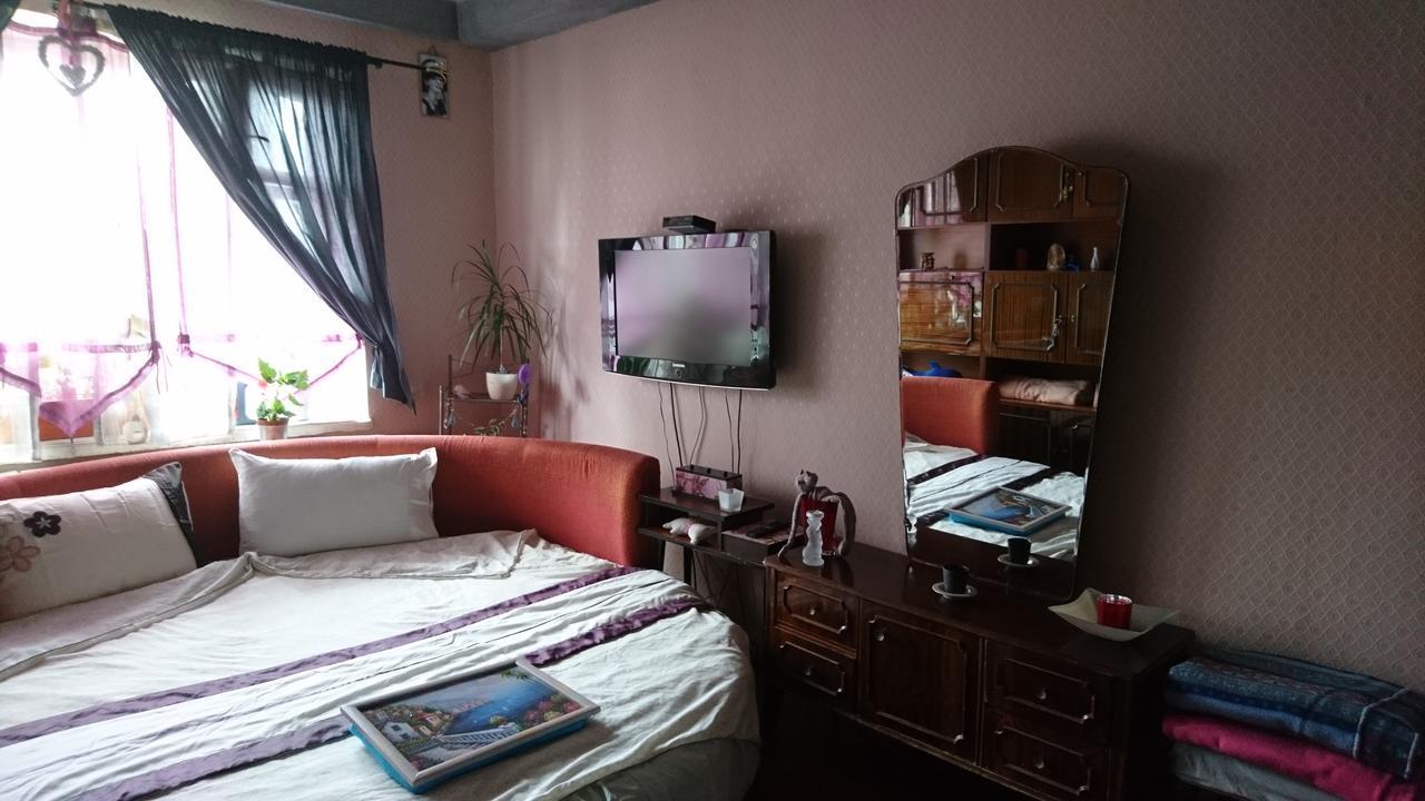Apartment On Raisy Okipnoi 5 Kiev Dış mekan fotoğraf